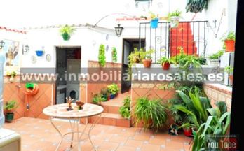 venta casa unifamiliar baena zona calle llana