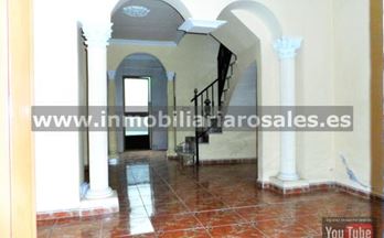 venta casa unifamiliar baena zona parque de la cañada