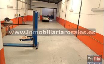 3 naves en venta doña mencia