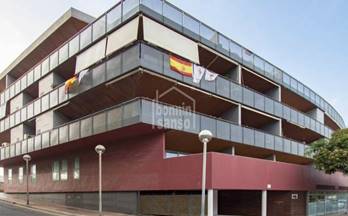 9 pisos en venta en mahon con terraza