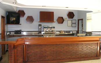 2 locales en venta calzadilla de los barros