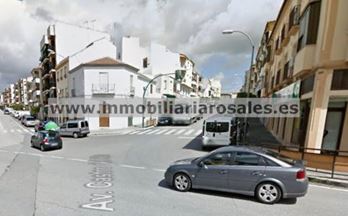 4 naves en venta baena