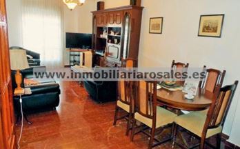 venta piso baena a estrenar, junto al parque.