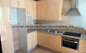 venta piso baena con ascensor y parking