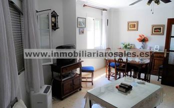 venta piso baena a un paso del parque.