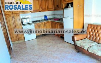 venta piso baena en esquina, muy buena zona.
