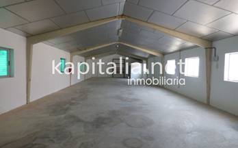 32 naves en venta ontinyent