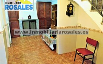 venta casa unifamiliar baena todo en buen estado.