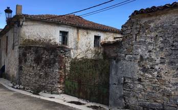 5 casas en venta valle de valdelucio