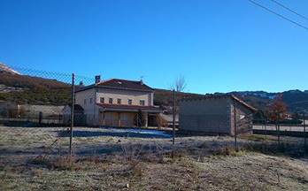 CHALET en venta Resto provincia Pernia La