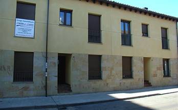 2 garajes en venta aguilar de campoo