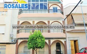 venta piso baena rebajado y bien situado