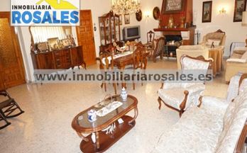 venta piso baena impresionante piso de 225 m2.