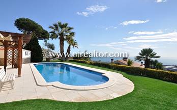 venta chalet adosado premia de dalt 