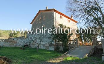 2 casas de campo en venta garraf barcelona