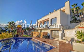 venta chalet adosado lloret de mar font de sant llorenç