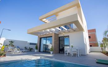 13 venta de casas exterior en los montesinos