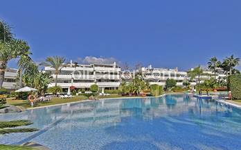 459 pisos en venta en marbella con piscina