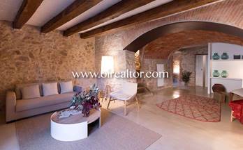 16 casas en venta palau sator