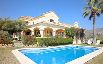 376 casas en venta en marbella con piscina