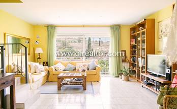 venta chalet adosado tiana 