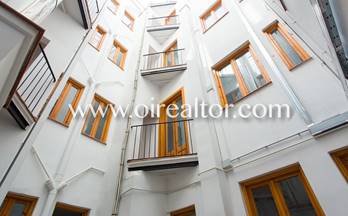 venta local barcelona capital ciutat vella