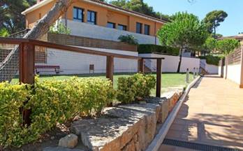 86 casas en venta en lloret de mar con piscina