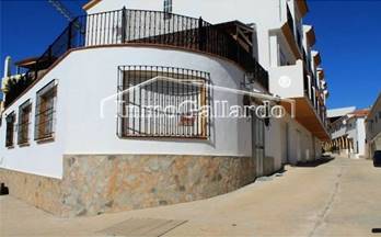 27 locales en venta totalan