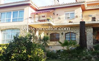 venta chalet adosado lloret de mar eixample derecho