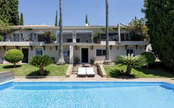 chalets en venta cerca de la playa benahavis