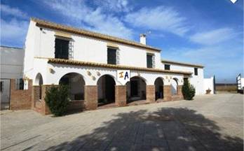 venta cortijo mollina rural