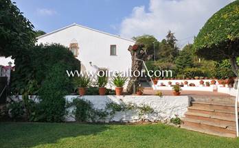 venta chalet adosado premia de dalt 