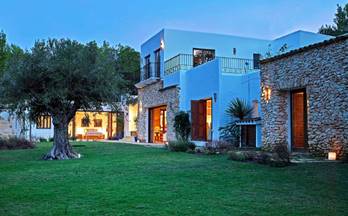 34 casas en venta en ibiza con piscina
