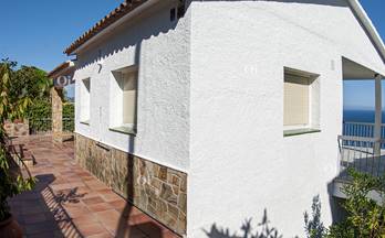venta chalet adosado blanes santa cristina