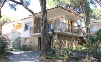 venta chalet independiente l´ escala montgó