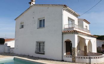 venta chalet independiente l´ escala riells