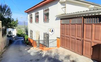 chalets con jardin en venta alcala la real