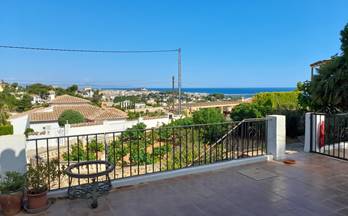 chalets con vistas al mar en venta denia