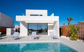 venta villa los montesinos la herrada