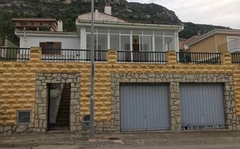 48 casas en venta llauri