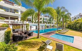 36 aticos en venta san luis de sabinillas