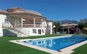 venta villa periana rural