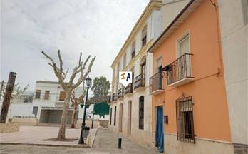 venta chalet adosado priego de cordoba town centre