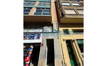 46 locales en venta l´aldea