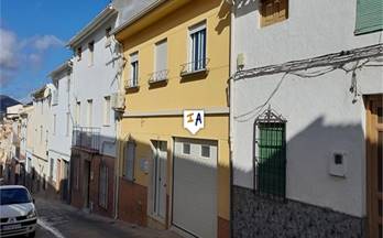 venta chalet adosado castillo de locubin village