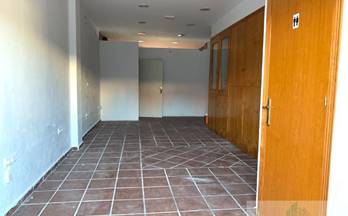 venta local salobreña playa