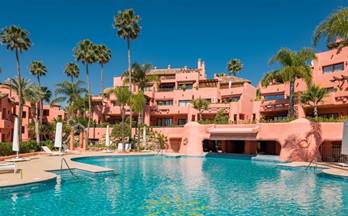 40 aticos en venta estepona