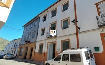 venta chalet adosado valdepeñas de jaen village