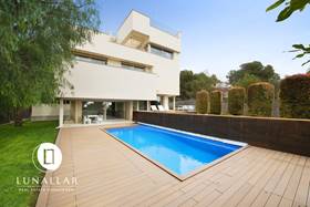 venta chalet sitges can girona