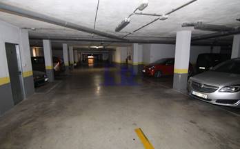 4 garajes en venta cuenca